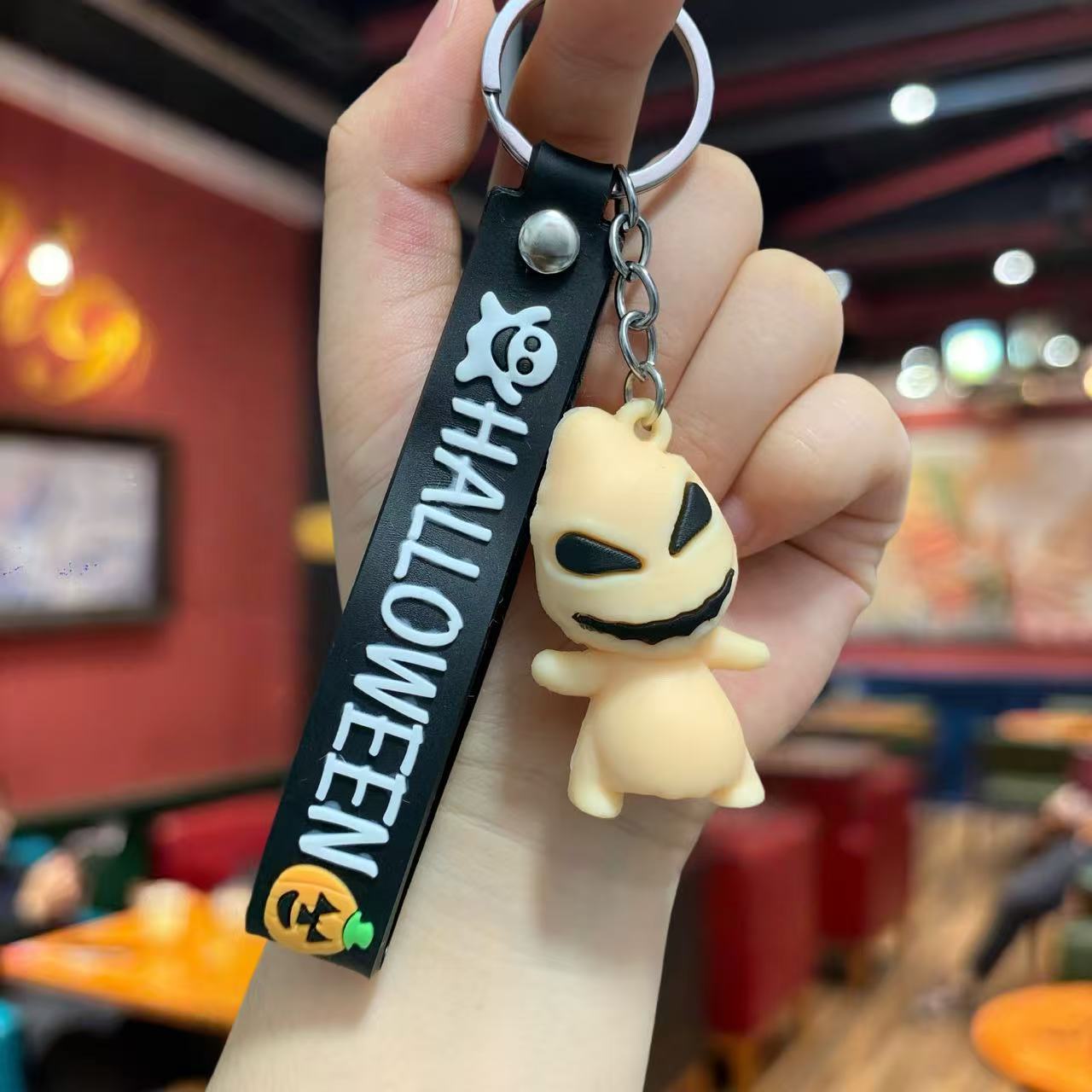 Wholesale  cartoon keychain